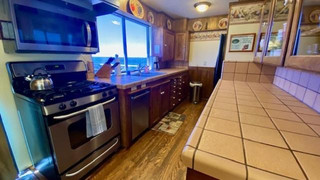 Ocean Breeze Villa Fort Bragg Bagian luar foto