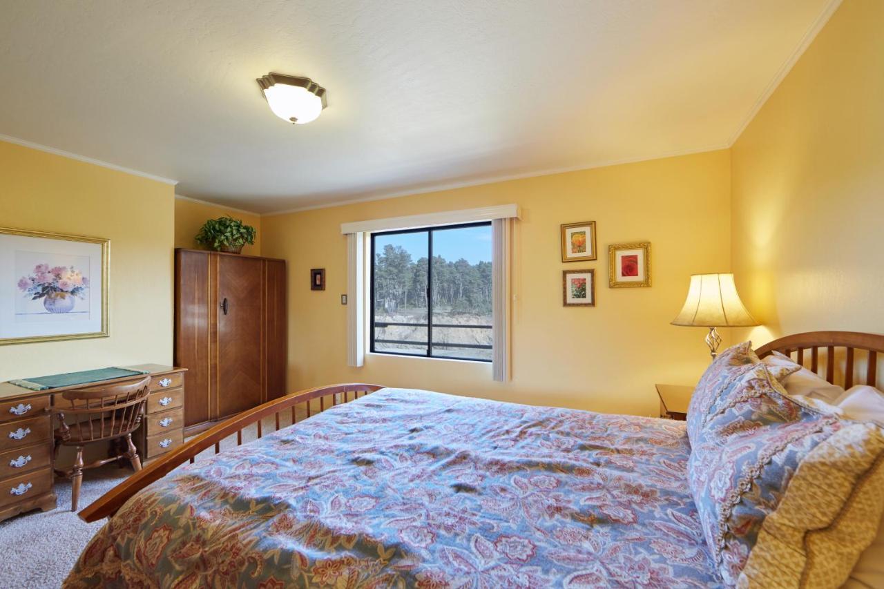 Ocean Breeze Villa Fort Bragg Bagian luar foto